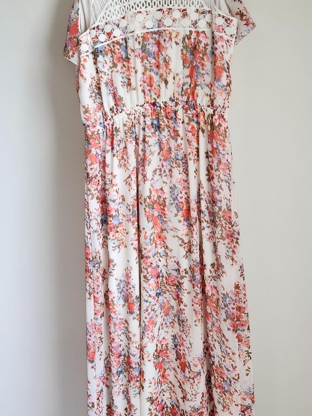 Dynamite Cream Floral Tank with Crochet Yoke